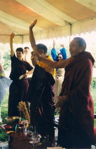 Rinpoches lead the Sangha in a joyful "Lha Gyalo!"